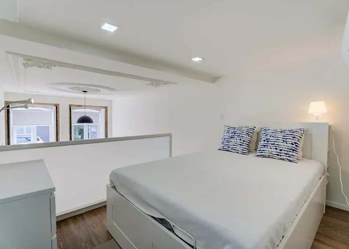 Carmo Flats Historic Center - Collection By Perpetual Relax Braga