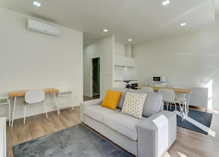 Carmo Flats Historic Center - Collection By Perpetual Relax * Braga